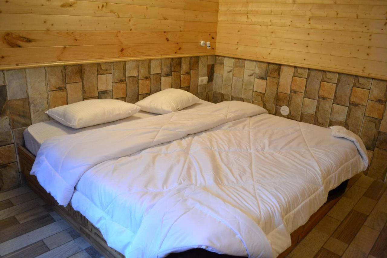 Forest Wood Cottage Манали Экстерьер фото